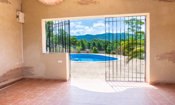 Sprzedaż - Willa wolnostojąca -
Ibi