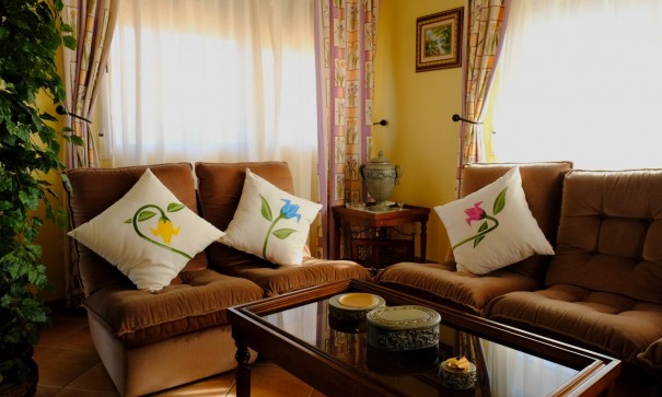 Herverkoop - Finca Landelijk pand -
Orihuela - Correntías Medias