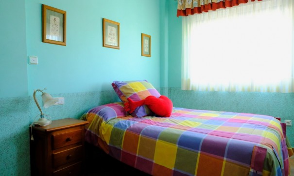 Herverkoop - Finca Landelijk pand -
Orihuela - Correntías Medias