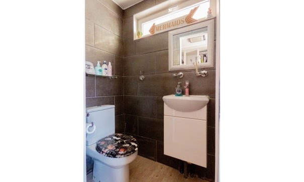 Sale - Detached Villa -
Heredades - Rojales