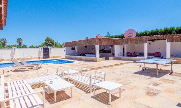 Sale - Detached Villa -
Heredades - Rojales