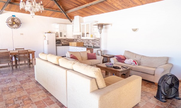 Sale - Detached Villa -
Heredades - Rojales