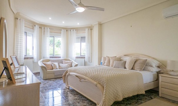 Revente - Villa Individuelle -
Orihuela - Benferri