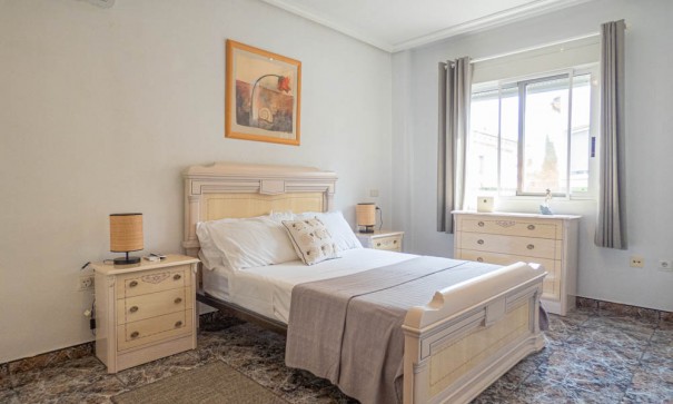 Sale - Detached Villa -
Orihuela - Benferri