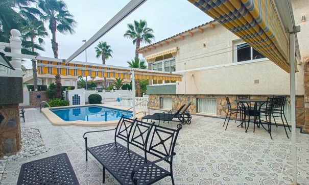 Revente - Villa Individuelle -
Orihuela - Benferri