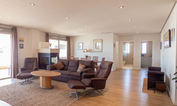 Sprzedaż - Apartament mieszkanie -
Los Dolses