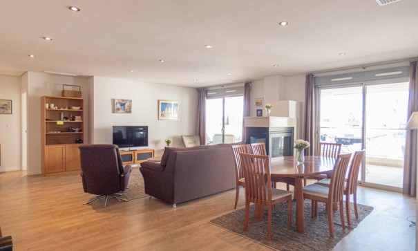 Sprzedaż - Apartament mieszkanie -
Los Dolses