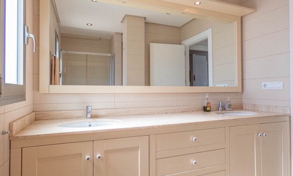 Sprzedaż - Apartament mieszkanie -
Los Dolses