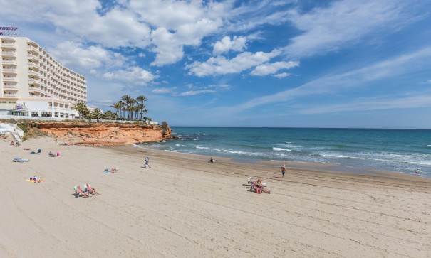 Nouvelle construction - Vrijstaande Villa -
La Zenia