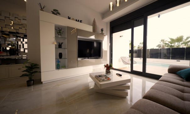 Nybyggd - Fristående villa -
Dehesa de Campoamor - Dehesa de campoamor