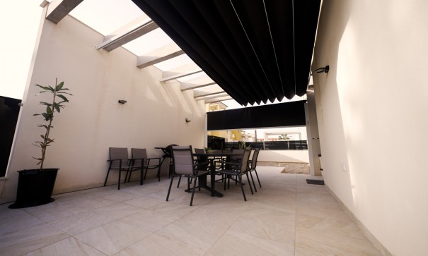 Nybyggd - Fristående villa -
Dehesa de Campoamor - Dehesa de campoamor