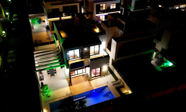 Nybyggd - Fristående villa -
Dehesa de Campoamor - Dehesa de campoamor