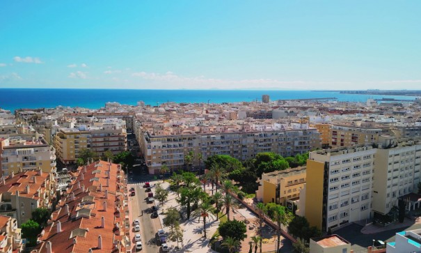Venta - Apartamento piso -
Torrevieja