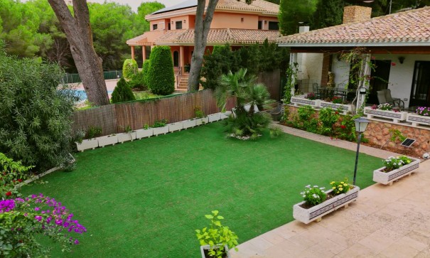 Återförsäljning - Fristående villa -
Dehesa de Campoamor - Dehesa de campoamor