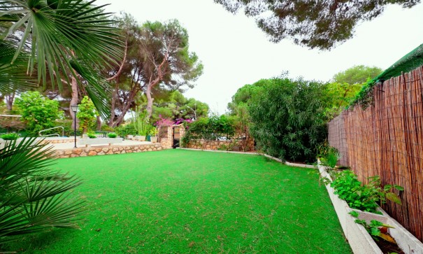 Återförsäljning - Fristående villa -
Dehesa de Campoamor - Dehesa de campoamor