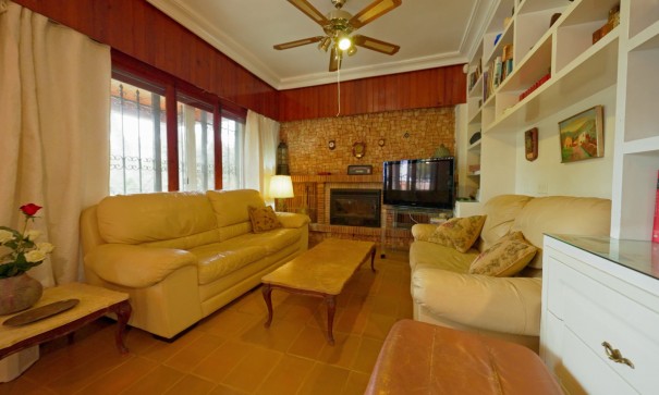 Återförsäljning - Fristående villa -
Dehesa de Campoamor - Dehesa de campoamor