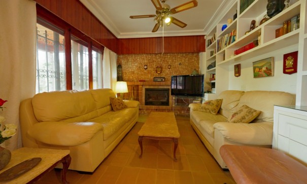 Återförsäljning - Fristående villa -
Dehesa de Campoamor - Dehesa de campoamor