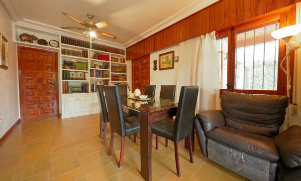 Återförsäljning - Fristående villa -
Dehesa de Campoamor - Dehesa de campoamor