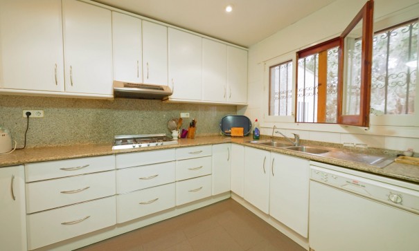 Återförsäljning - Fristående villa -
Dehesa de Campoamor - Dehesa de campoamor