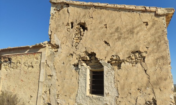 Videresalg - Finca landejendom -
Torremendo