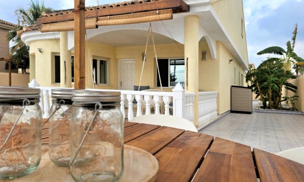 Sale - Detached Villa -
Los Urrutias - ESTRELLA DE MAR