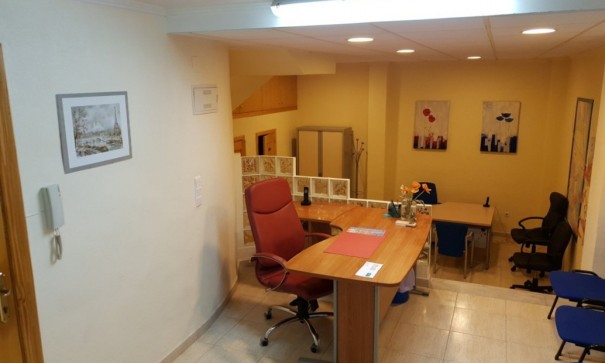 Sprzedaż - Reklama w telewizji -
Torrevieja