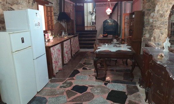 Resale - Freistehende Villa -
Orihuela