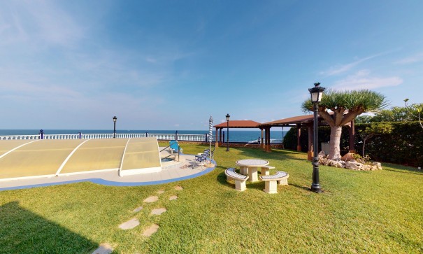 Revente - Villa Individuelle -
Torrevieja