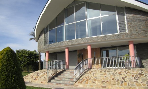 Herverkoop - Vrijstaande Villa -
Los Montesinos