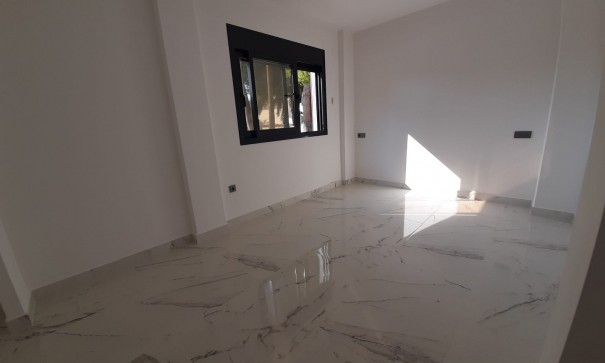 Revente - Villa Individuelle -
Orihuela Costa