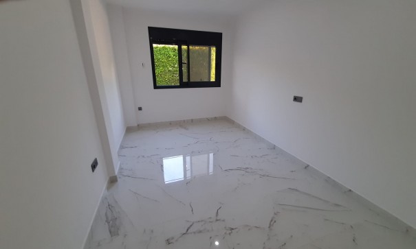 Revente - Villa Individuelle -
Orihuela Costa