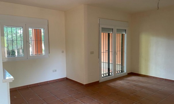 Sprzedaż - Willa w zabudowie bliźniaczej -
Murcia