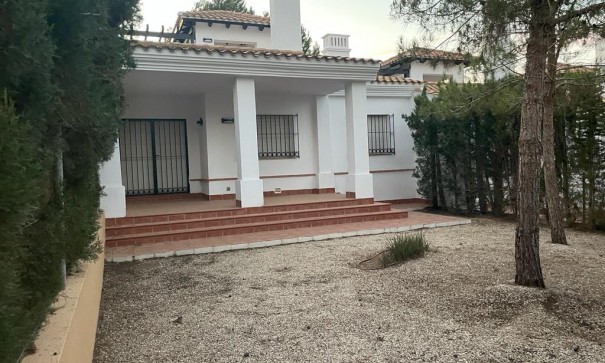 Sprzedaż - Willa w zabudowie bliźniaczej -
Murcia