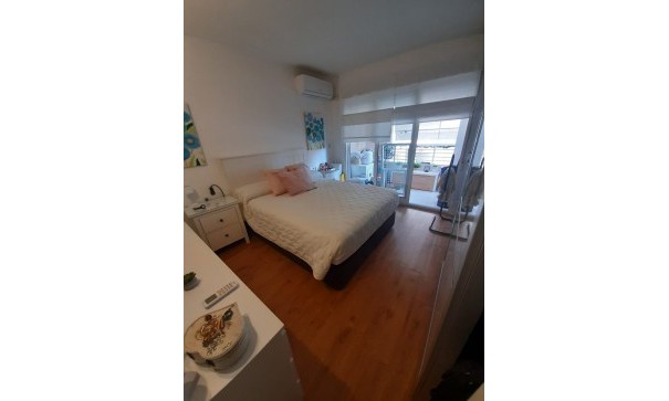 Sprzedaż - Apartament mieszkanie -
Torrevieja