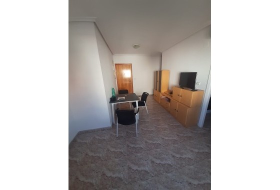 Resale - Wohnung Appartement -
Torrevieja