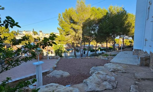 Sale - Finca Country Property -
Pilar de la Horadada - Pinar de Campoverde