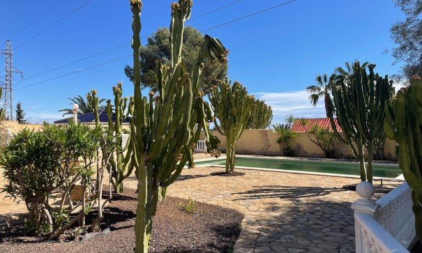 Revente - Villa Individuelle -
Orihuela Costa - Villamartín