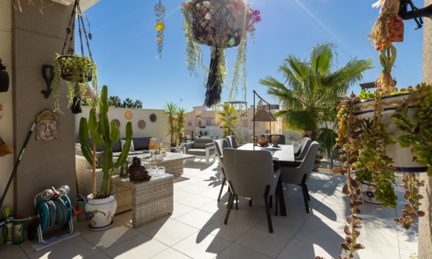 Återförsäljning - Lägenhet lägenhet -
Orihuela Costa - Villamartín