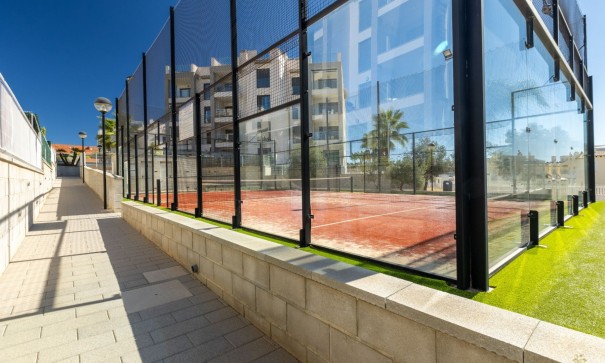 Återförsäljning - Lägenhet lägenhet -
Orihuela Costa - Villamartín