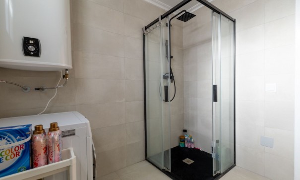 Återförsäljning - Fristående villa -
Benijofar