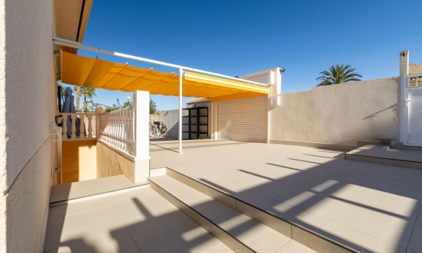 Återförsäljning - Fristående villa -
Benijofar