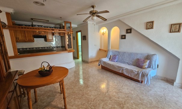 Resale - Wohnung Appartement -
Guardamar del Segura - Urbanizaciones