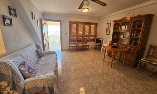 Resale - Wohnung Appartement -
Guardamar del Segura - Urbanizaciones