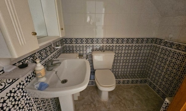 Resale - Wohnung Appartement -
Guardamar del Segura - Urbanizaciones