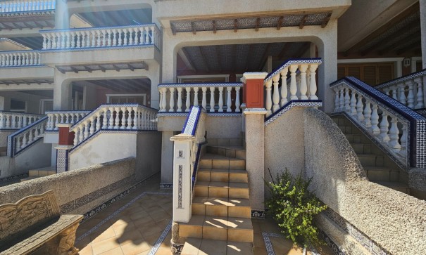 Resale - Wohnung Appartement -
Guardamar del Segura - Urbanizaciones