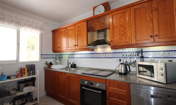 Herverkoop - Vrijstaande Villa -
Villamartín