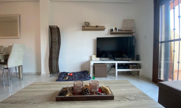 Videresalg - Byhus -
Algorfa - Algorfa (La Finca Golf)