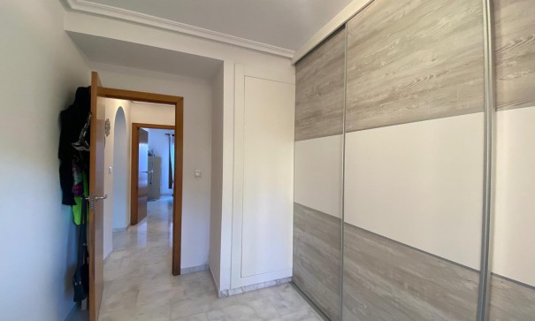 Videresalg - Byhus -
Algorfa - Algorfa (La Finca Golf)