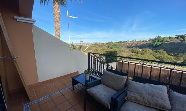 Videresalg - Byhus -
Algorfa - Algorfa (La Finca Golf)