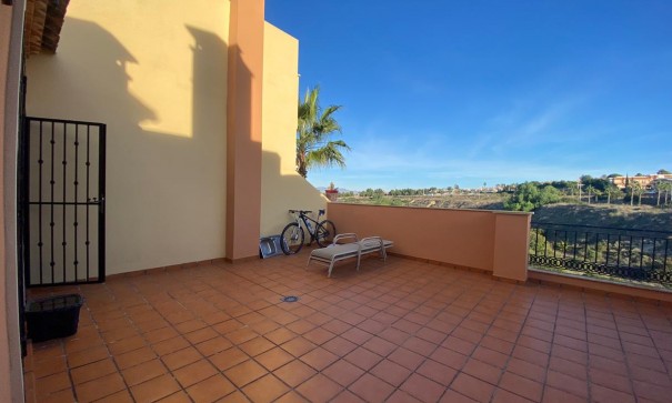 Videresalg - Byhus -
Algorfa - Algorfa (La Finca Golf)